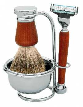 Rasierset mit feinem Dachshaar und Gillette-Mach3-Rasierer - Bild vergr��ern 