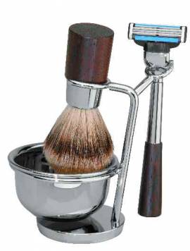 Rasierset mit feinem Dachshaar und Gillette-Mach3-Rasierer - Bild vergr��ern 